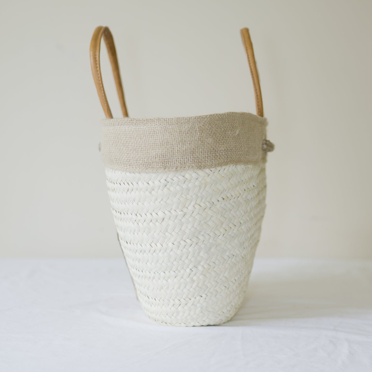 Sac à Main en Fibre Naturelle – Élégance et Durabilité