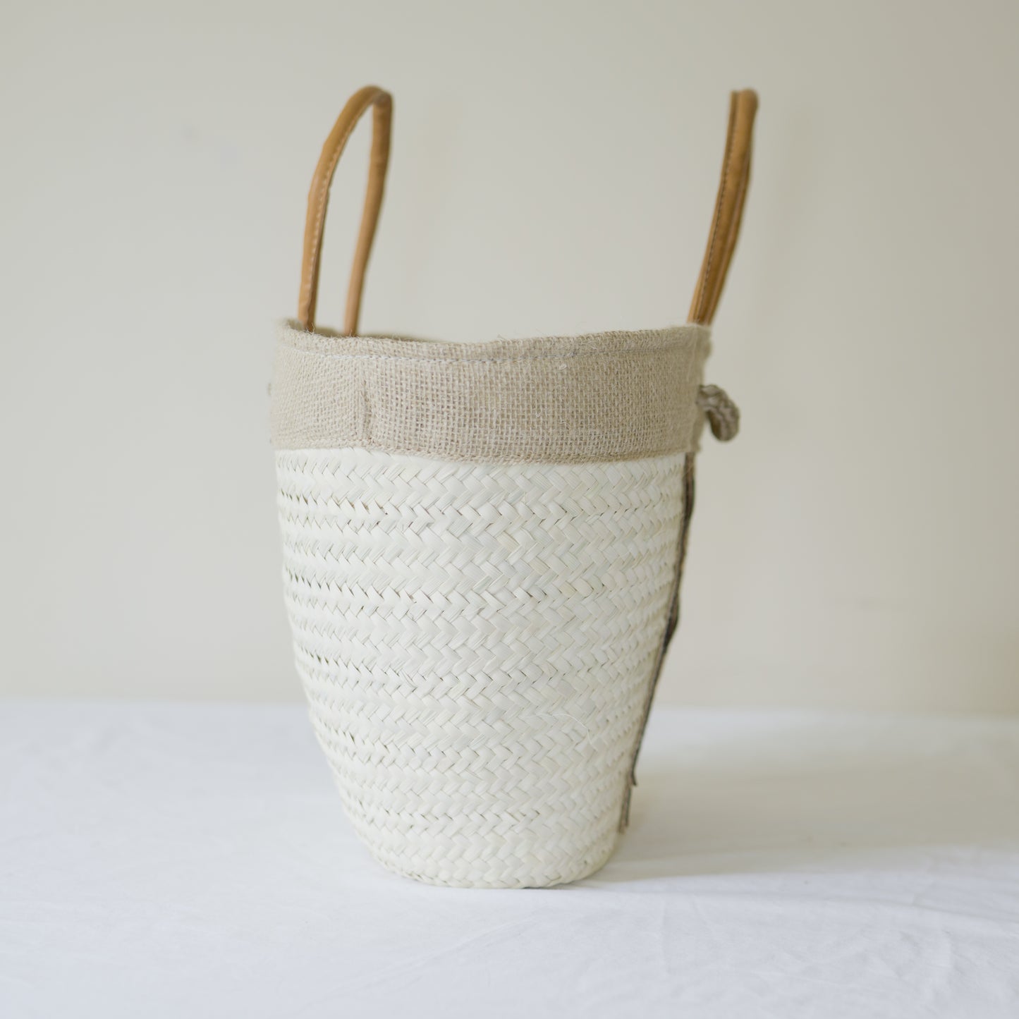 Sac à Main en Fibre Naturelle – Élégance et Durabilité