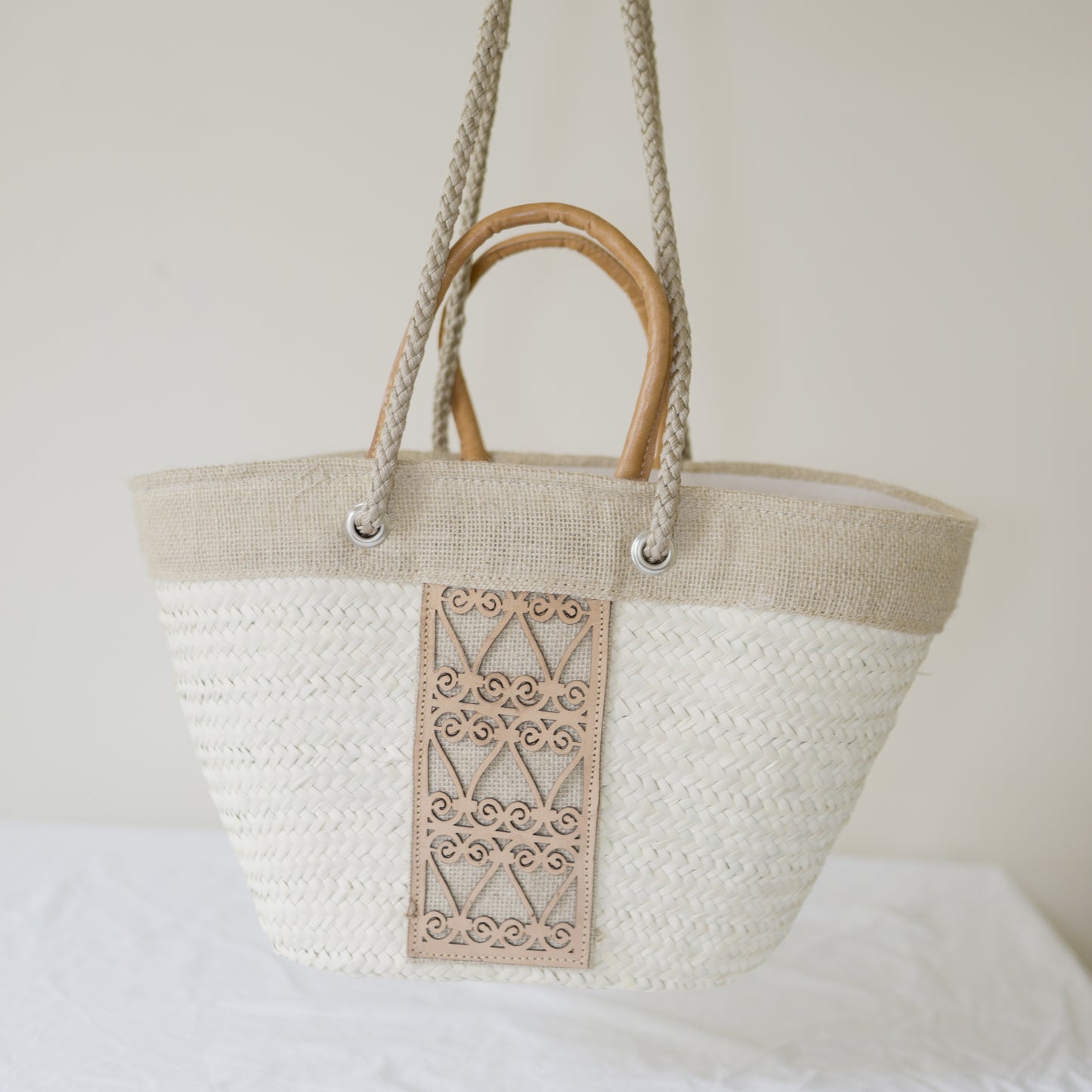 Sac à Main en Fibre Naturelle – Élégance et Durabilité