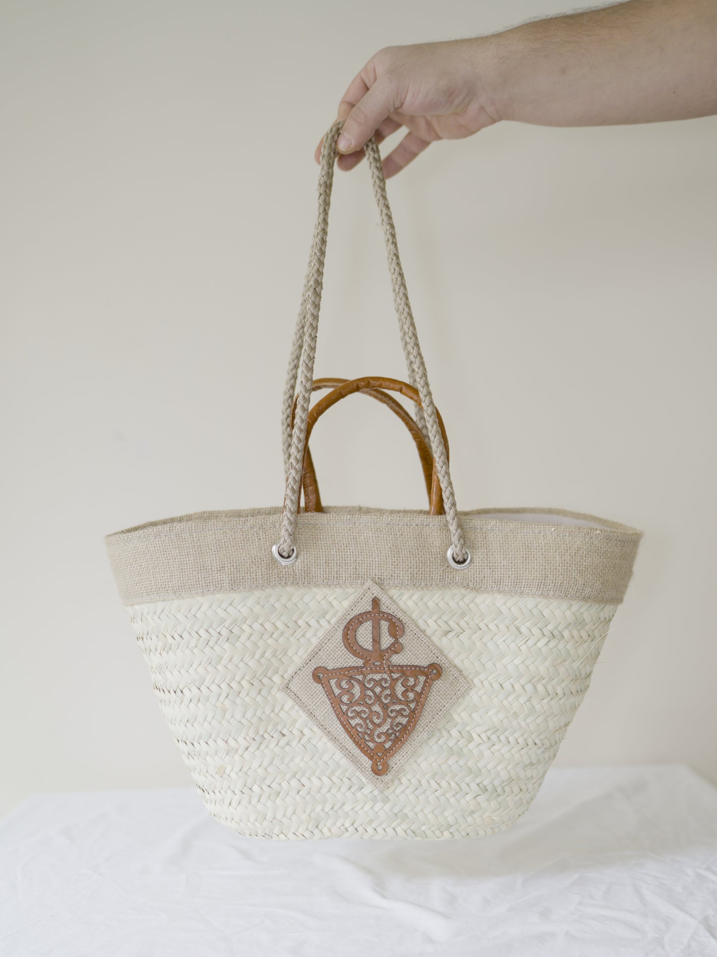 Sac à Main en Fibre Naturelle – Élégance et Durabilité